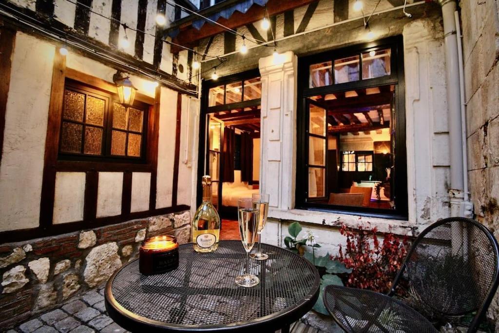 Le Spa Gustave - Sauna, Jacuzzi & Terrasse A Ρουέν Εξωτερικό φωτογραφία